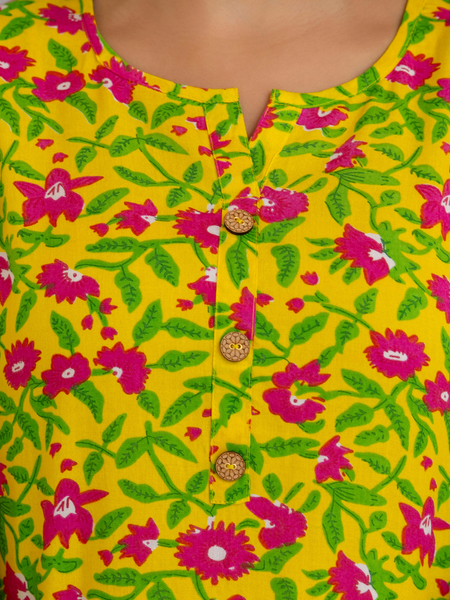 Women Printed Reyon Straight Kurti