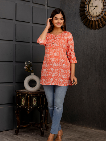 Women Printed Reyon Straight Kurti