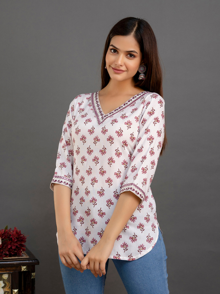 Women Printed Reyon Straight Kurti