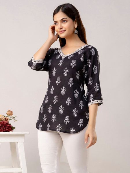 Women Printed Reyon Straight Kurti