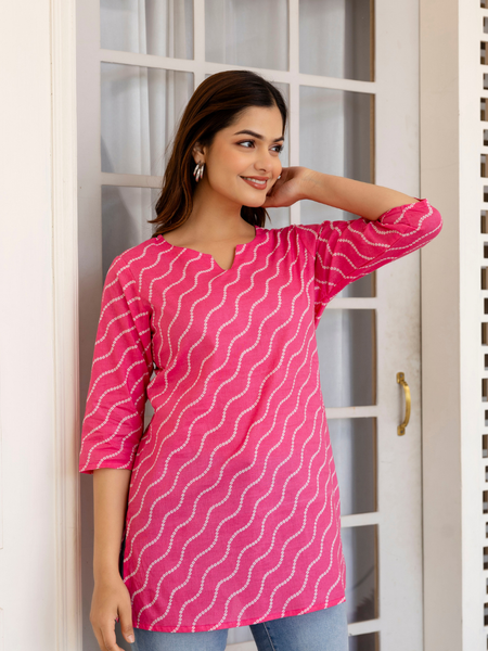 Women Printed Pure Cotton Straight Kurti