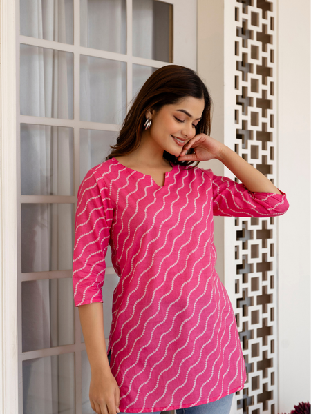 Women Printed Pure Cotton Straight Kurti