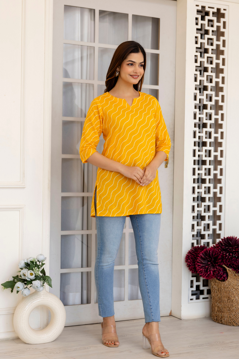 Women Printed Pure Cotton Straight Kurti