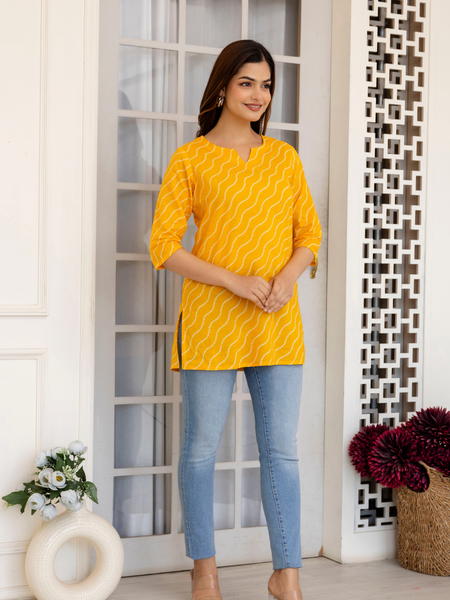 Women Printed Pure Cotton Straight Kurti