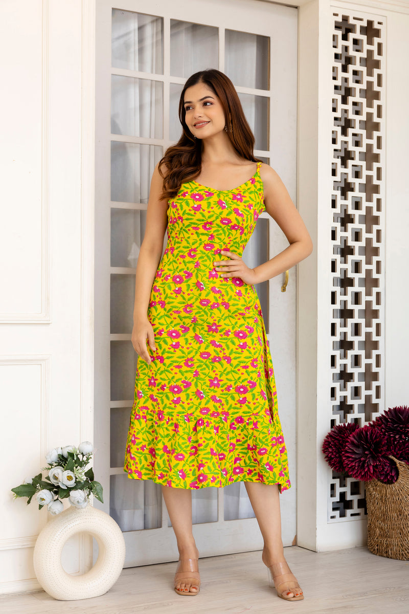 Yacho Yellow A-Line Fit Gown Meraaki Fashion Yacho Yellow A-Line Fit Gown Meraaki Fashion