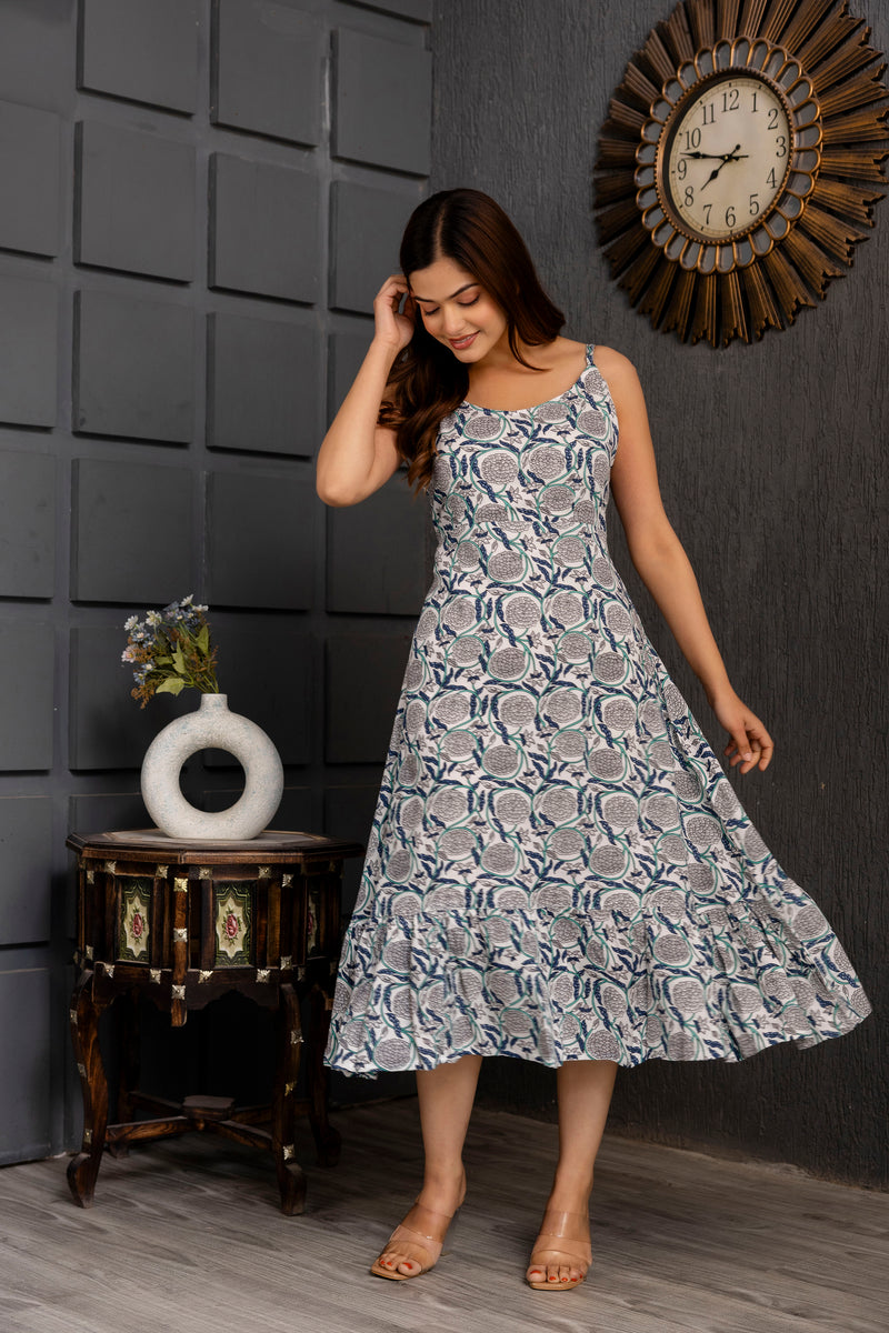 Yacho White A-Line Fit Gown