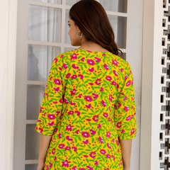 Women Printed Reyon Straight Kurti