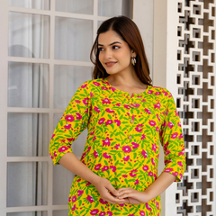Women Printed Reyon Straight Kurti
