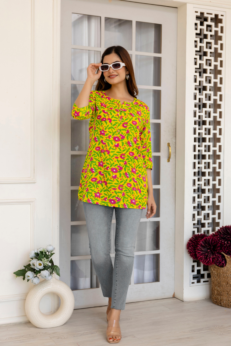 Women Printed Reyon Straight Kurti