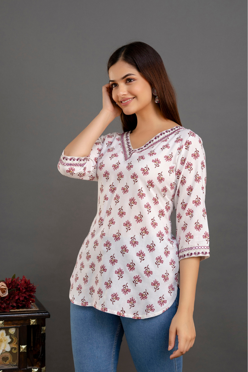 Women Printed Reyon Straight Kurti