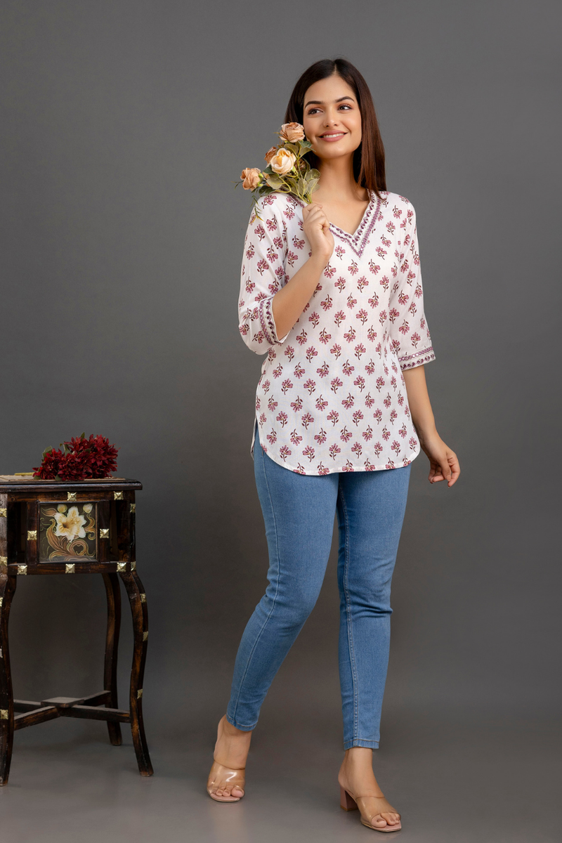 Women Printed Reyon Straight Kurti