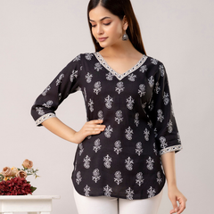Women Printed Reyon Straight Kurti