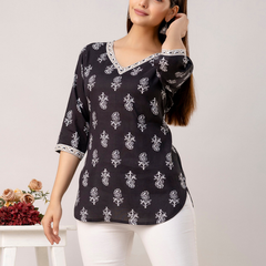 Women Printed Reyon Straight Kurti