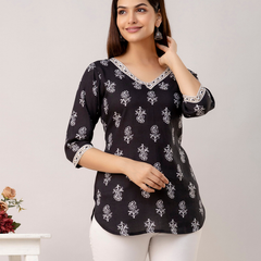 Women Printed Reyon Straight Kurti