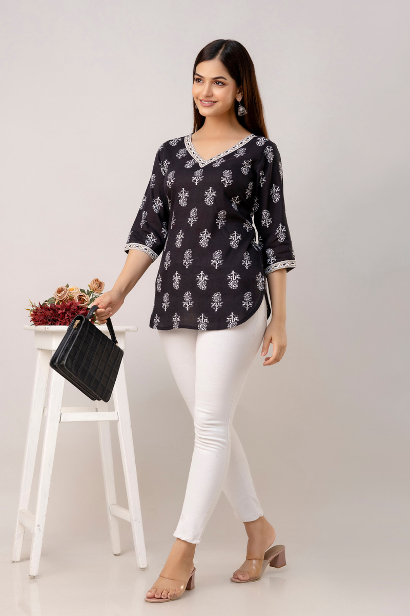 Women Printed Reyon Straight Kurti
