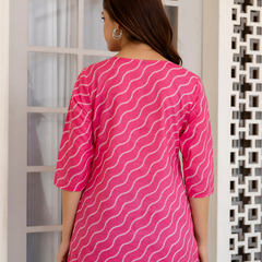 Women Printed Pure Cotton Straight Kurti