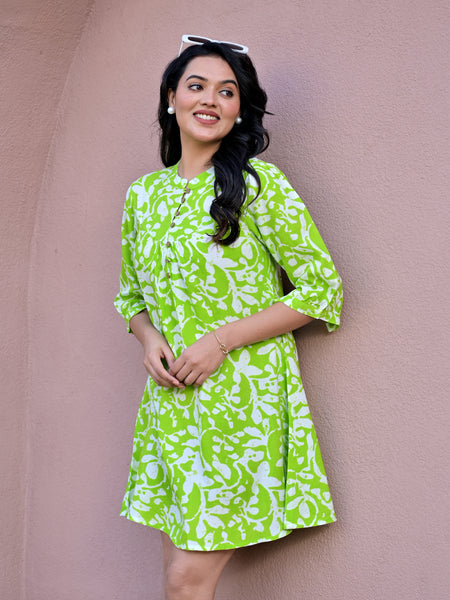 Balloon Green Short Dress