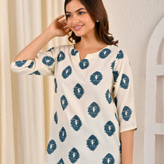 Women Printed Pure Cotton Straight Kurti