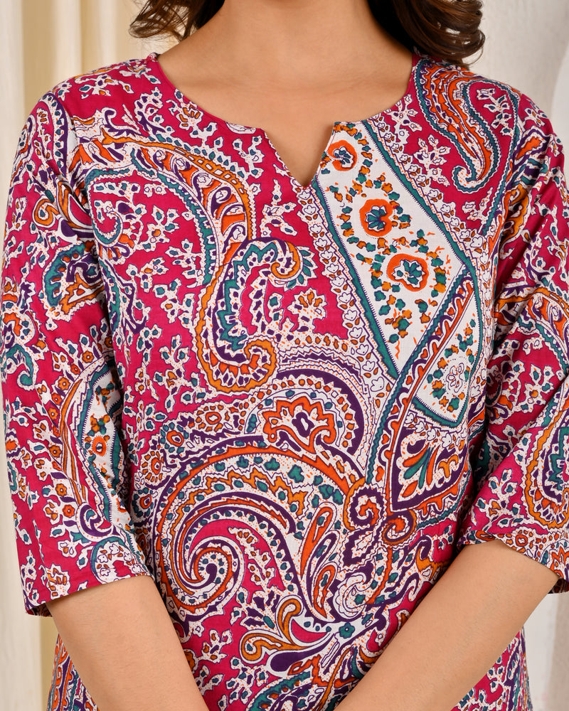 Women Printed Pure Cotton Straight Kurti